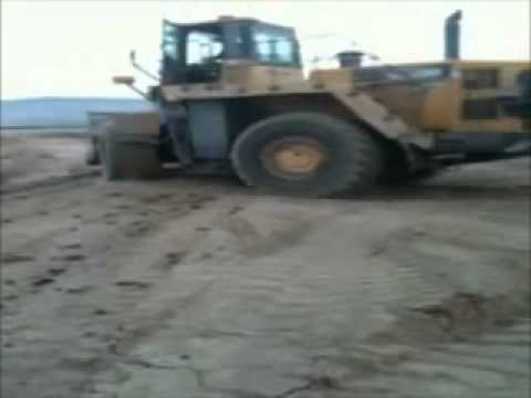 LAKIS O SWEET VS GKINHS NIKOS O MANA MOY