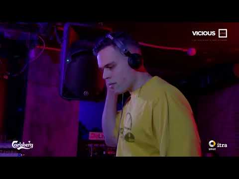 Alvaro AM - Vicious Live