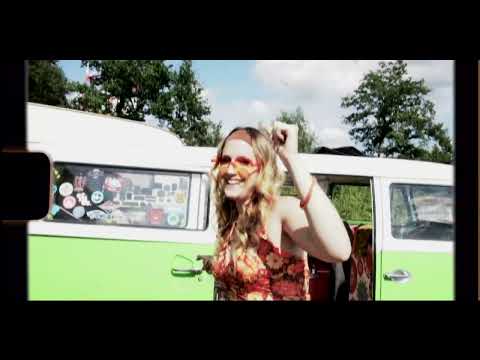 Gribs & Lora - Chicane