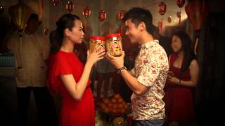 Toggle Sneak Peek: Felicia Chin - 是你 (Official MV for 'Hong Baos and Kisses')