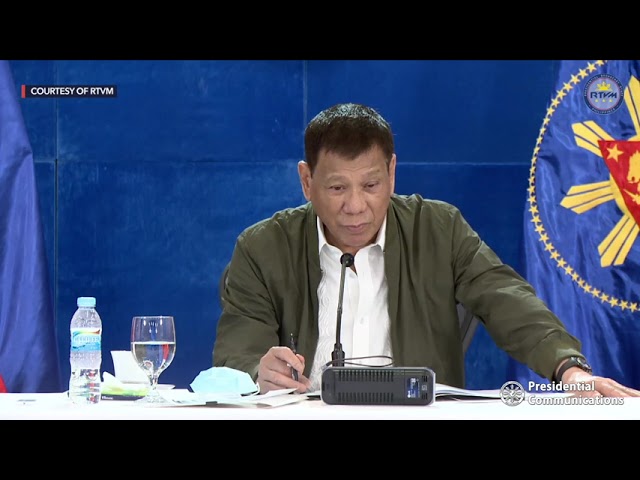 Duterte menuduh Gordon menggunakan Palang Merah untuk mendanai kampanye pemilunya Duterte menuduh Gordon menggunakan Palang Merah untuk mendanai kampanye pemilunya