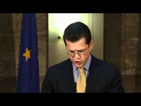 Karl-Theodor zu Guttenberg - Der Rücktritt im Video -  Bild.de