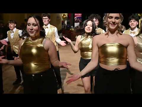 Maturitní ples  EOA Děčín - předtančení