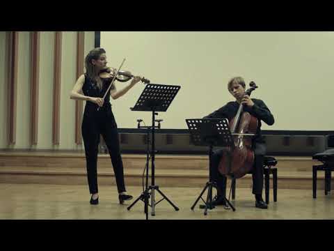 Johann Sebastian Bach Invention 13 a minor BWV 784 - Maria Sławek (violin), Marcin Zdunik (cello)
