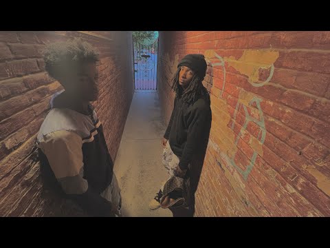 J Booqii - Watching My Moves Ft. Linthanos