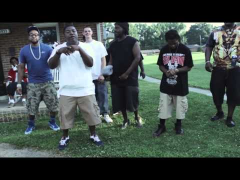 In The Projects (Prod. By Calikusher)- Kevo, Mac Tiny, & Jay Tizzo [A ReyReel Film]