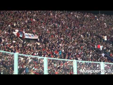 "Vamos San Lorenzo te voy a alentar la vida entera y desde el cielo te voy a seguir..." Barra: La Gloriosa Butteler &bull; Club: San Lorenzo