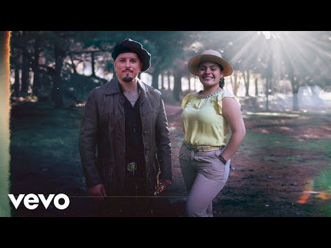 Sharon y los Camperos del Chamamé & Santhyago Rios - Alguien mejor que yo