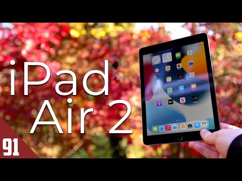 Apple 9.7" iPad Air 2nd Gen 128GB Bundle (WiFi & Cellular)
