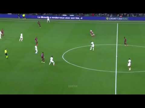 تنائية حاكيمي مع باريس جيرمان تنقده من التعادل امام ميتز