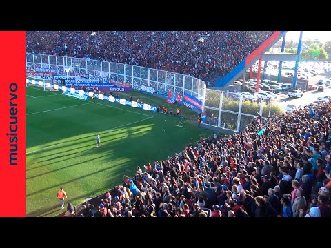 "San Lorenzo 1-1 Huracán | Penal/Varios/Final | Que te pasa quemero, todavía seguís esperando.." Barra: La Gloriosa Butteler • Club: San Lorenzo