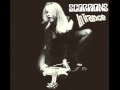 Scorpions : Living And Dying