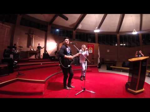 Cantores Dan e Janaina (Louvor 1)