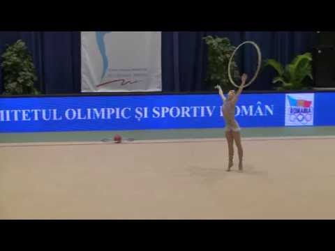 Sara Kragulj   Slovenia   Hoop