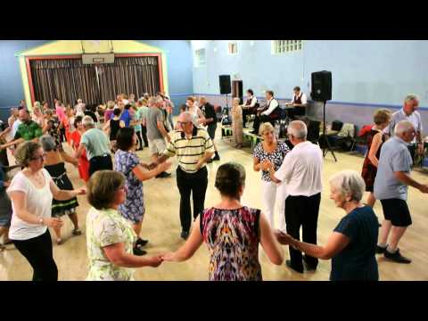 download lagu mp3 mp4 Birr Set Dance, download lagu Birr Set Dance gratis, unduh video klip Birr Set Dance