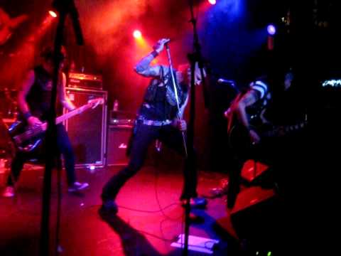 JETBOY - GOING DOWN (ABOVE THE CLOUDS) - LIVE 6/5/10 @ Bar Sinister Hollywood