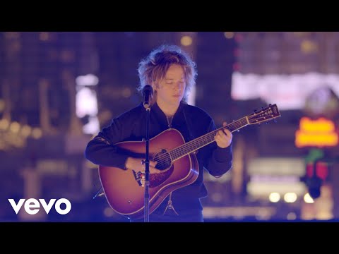 Hide And Seek - Billy Strings