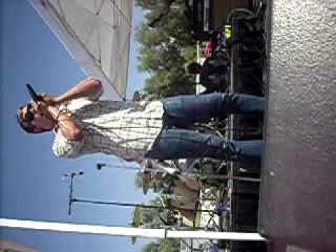 EMERALD HONOR SINGING DRIVING BLINDFOLDED @ EDGEFEST 2008
