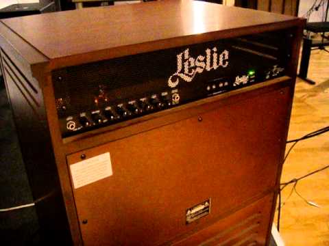 Leslie3300W Sound demo Gospel style Hammond