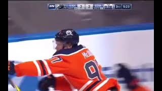 Bar down on these clowns 🤡