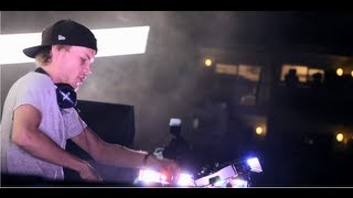 AVICII Special Guests Season 2013
