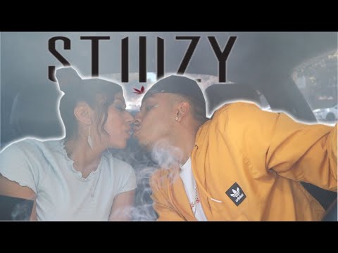 SHOPPING AT THE STIIIZY STORE 💰+ HOTBOX