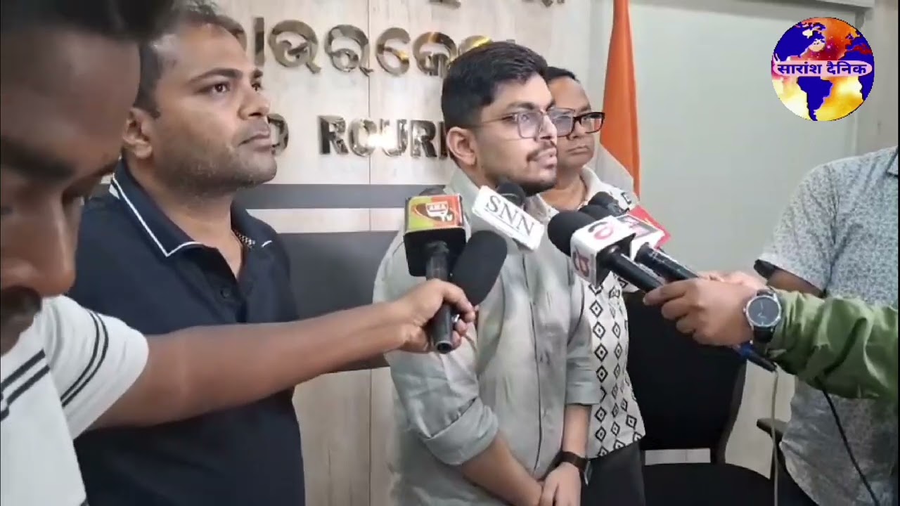 अवैध बालू ढुलाई करते पांच वाहन जप्त चालक गिरफ्तार