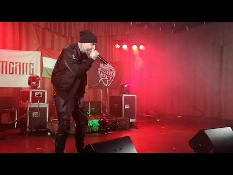 Mr.Busta- Szádba a lábam