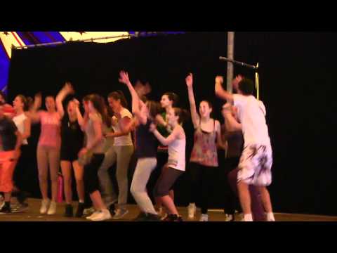 TUNNIS.NL - PINKSTERTOERNOOI  SOMAS ACTIVIA 2012. DANSEN NA AFLOOP