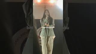 Download lagu Walaupun Hati Terluka Harus Tetap Tersenyum? 🙂 | Tiara Andini - Bahaya Live di Kuningan mp3