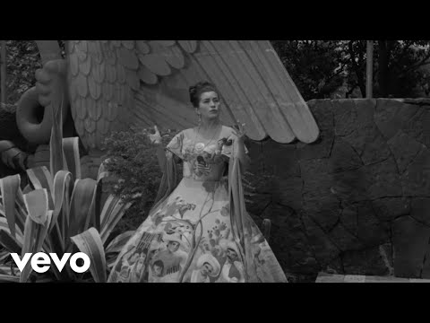 Lola Beltrán - Cucurrucucú Paloma