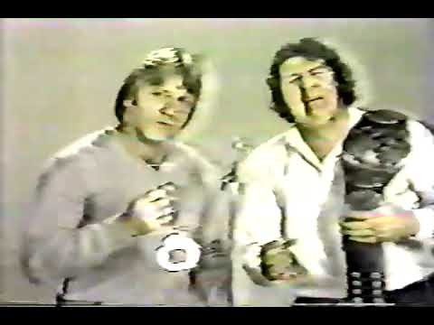 Paul Orndorff Bob Orton promo on Junkyard Dog Mike George - MSW - 11/1981 - Upload: @ArmstrongAlley