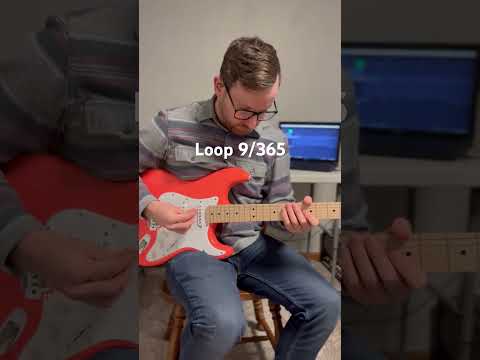 Loop 9/365 #fender #stratocaster #loop #jacob #hemenway #guitar #squier