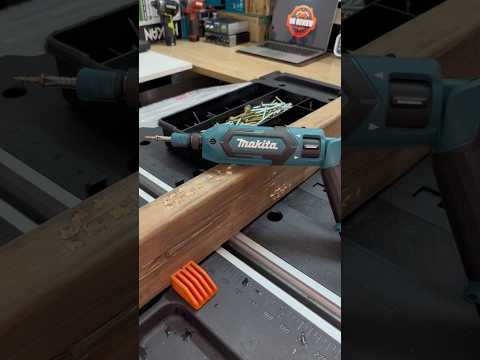 Vít Gập Makita Td022 Impact Driver #makita #woodworking #maybanvit #powertools