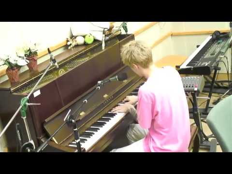 130608 Sukira Trap Live by Henry