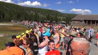 Yellowstone Tour 4 (Mammoth Hot Springs & Old Faithful & Prismatic Greyser) 2013