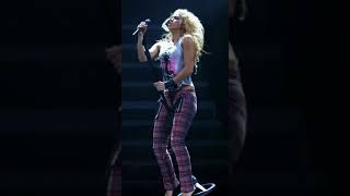 Shakira Back In Black | Tour Of The Mongoose | Milan, Italy 17-04-2003