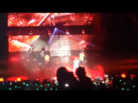 170326 SHINee - Hitchhiking [SHINee World V in LA]