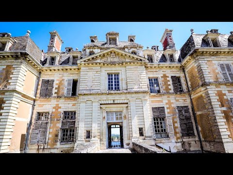 Tour of the Château before the restoration begins!