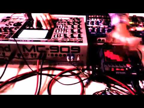 ELECTROFUX present RADIKAL REZIM FUXDUB KILL YOUR IDOL BEFORE THEY KILL THE WORLD