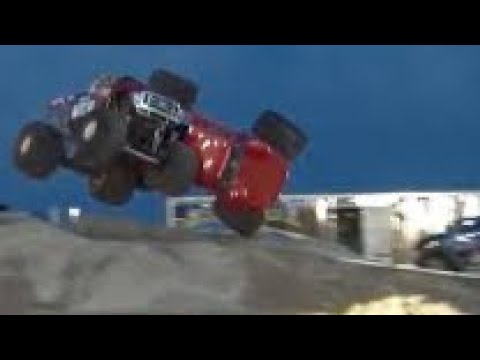 Snakebite & Red Solo Truck Monster Truck Crash Wildwood NJ 2016