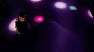 Sua maestà Charlie Charles - BRNBQ (Piano Version)