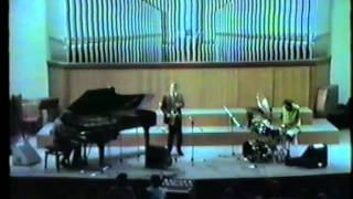 Moholo Stabbins Tippett