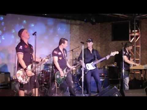 AMERICAN GIRL Tom Petty, THE GARAGE BOYS with GEZA KUN-S. on BASS at BILL'S, LAS VEGAS 2012