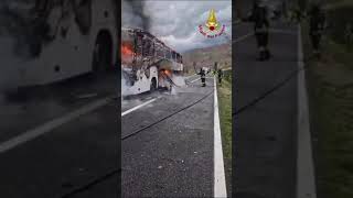 incendio-autobus-a-mugnano-del-cardinale