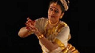 Mohiniyattam performance by Dr. Deepti Omchery Bhalla 