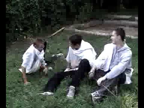 A három testőr (2001) PEOPLE TEAM