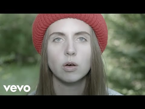 MØ - Waste of Time (Official Video)