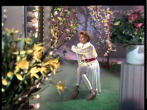 AVRO Music Hall (Candle Light): Conny Vandenbos - Nooit meer