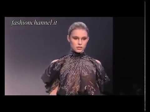 "Guy Laroche" Autumn Winter 10-11 Paris 2 of 2 pret a porter women by FashionChannel